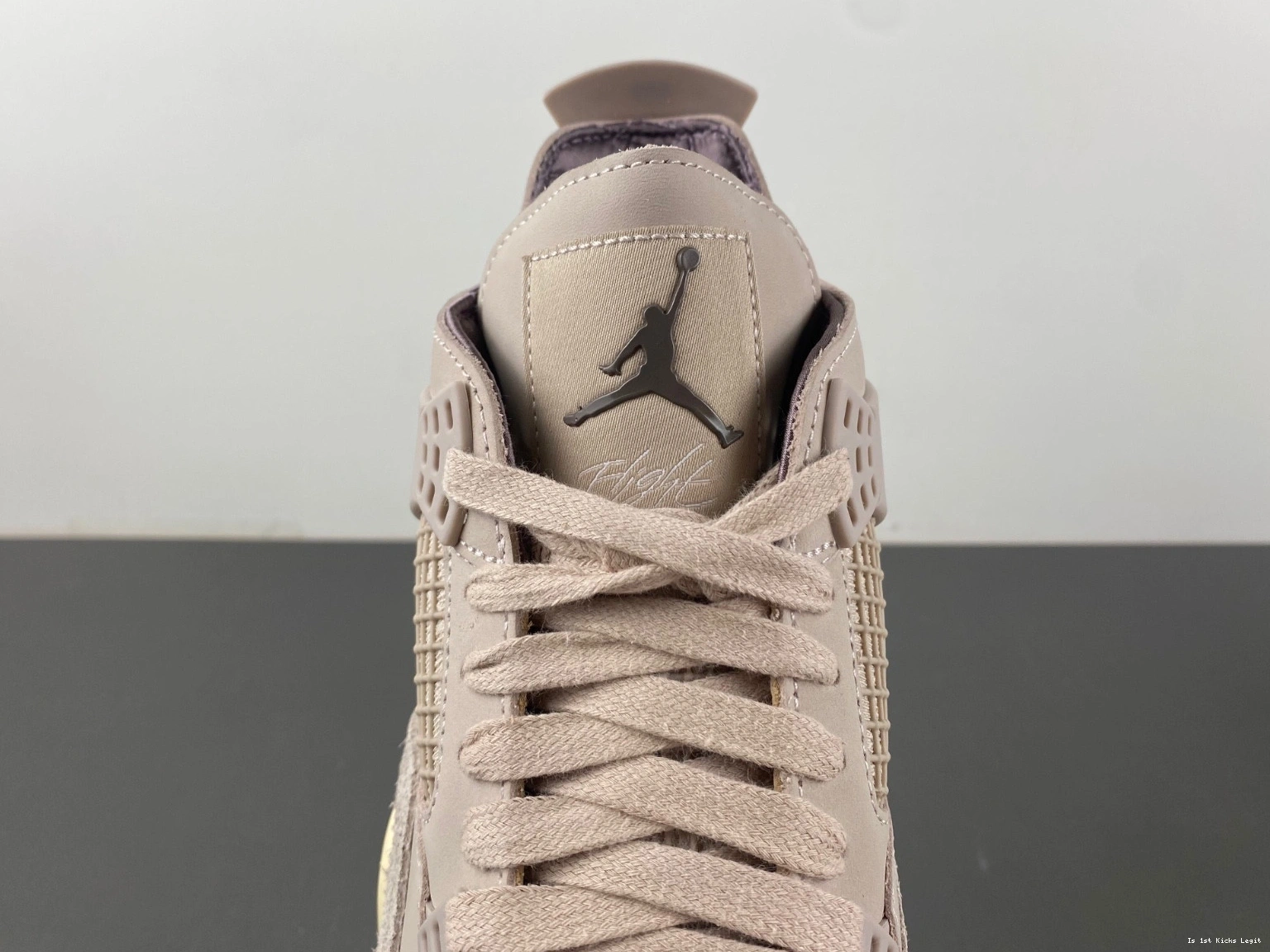 FZ4810-200 Stone A Ma Jordan Fossil Maniére Air 4 0905